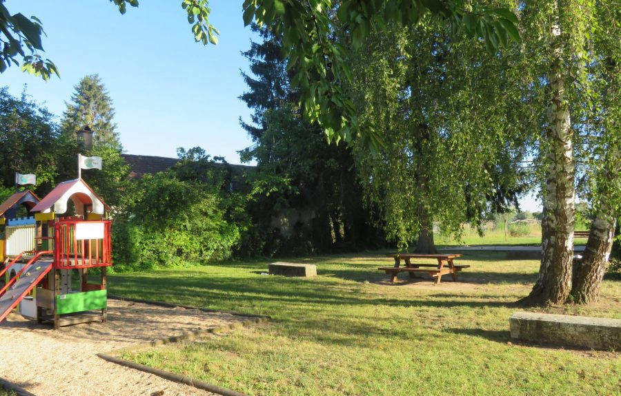 Sentier Anne-Marie Javouhey à Seurre